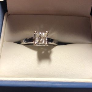 Day Jewelers Engagement Ring. Size 7.5 14K white gold princess cut